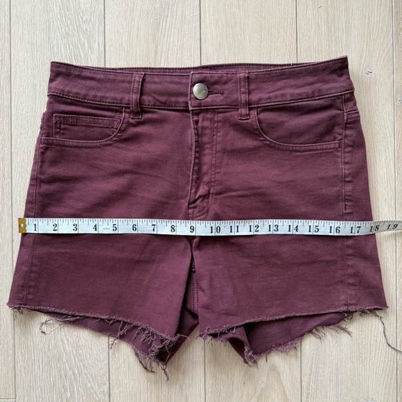 American Eagle High Rise Shortie Super Stretch Shorts in Burgundy Women’s Size 8 - Picture 7 of 9